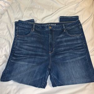 AE High-Waisted Jegging